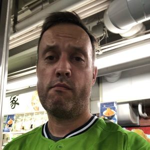 Meet your Posher, Lyle